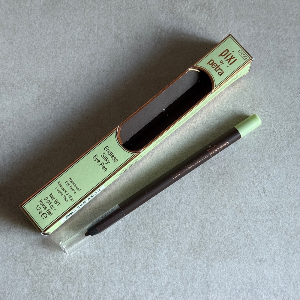 Pixi by Petra Endless Silky Eye Pen Black Cocoa Waterproof Liner
